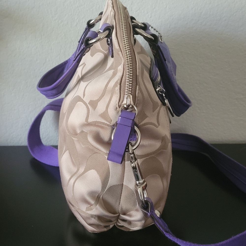 Coach Poppy Signature C Crossbody Bag - Picture 5 of 15